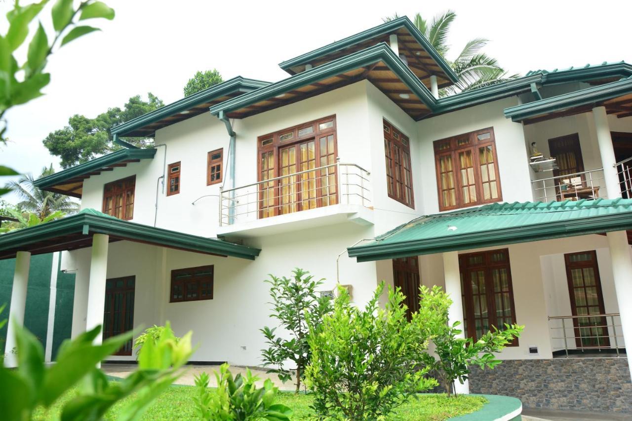 Seven Luck Palace Kandy Esterno foto